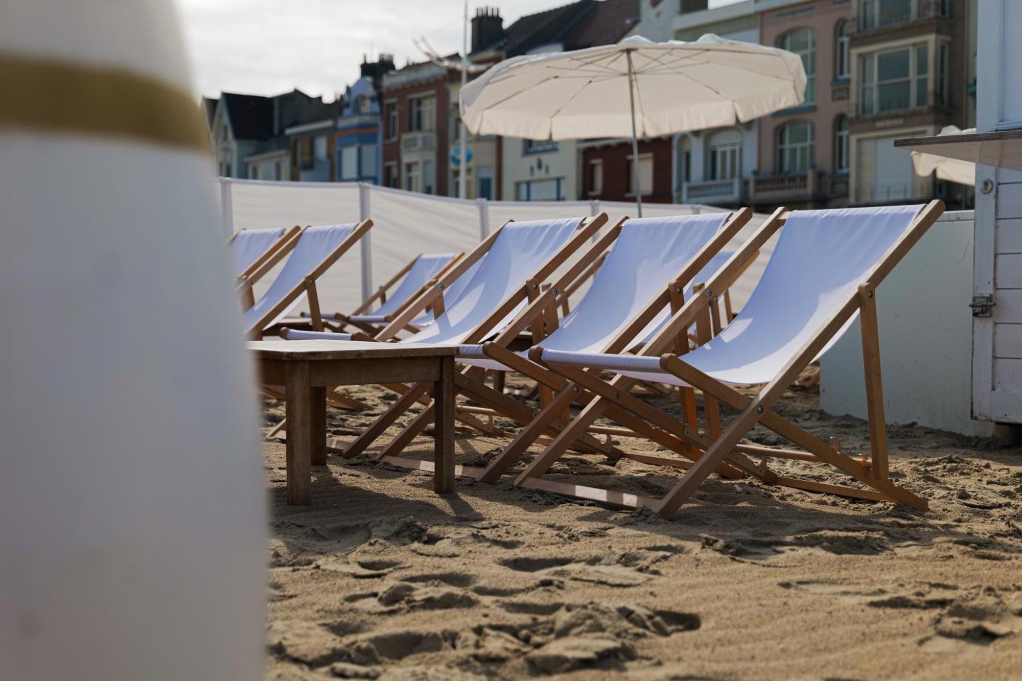 Hotel Merveilleux Cote Mer Dunkirk Екстериор снимка