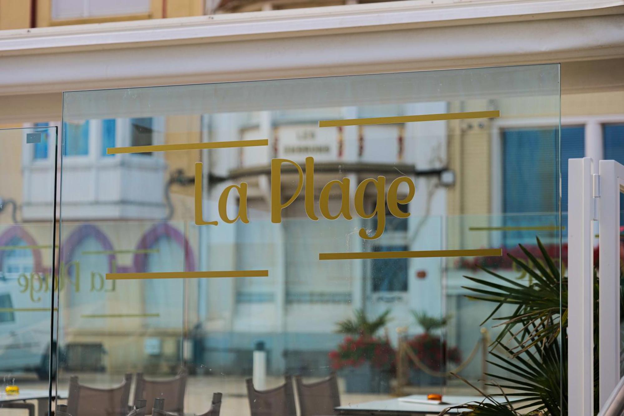 Hotel Merveilleux Cote Mer Dunkirk Екстериор снимка