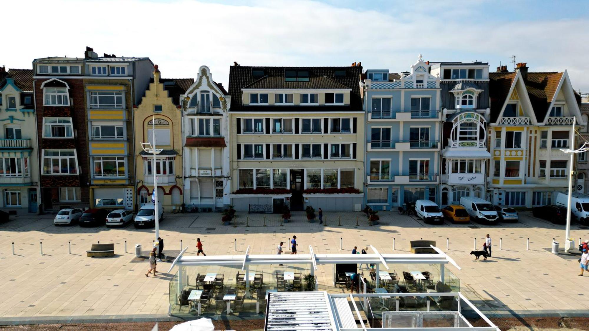 Hotel Merveilleux Cote Mer Dunkirk Екстериор снимка